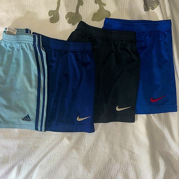 Lot of boys Nike/ Adidas Polyester Shorts - Picture 1 of 4